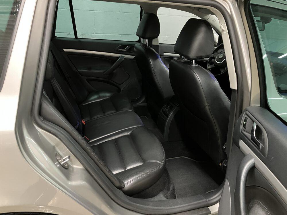 Skoda Octavia Combi 1.2 TSI Elegance Business Line Automaat