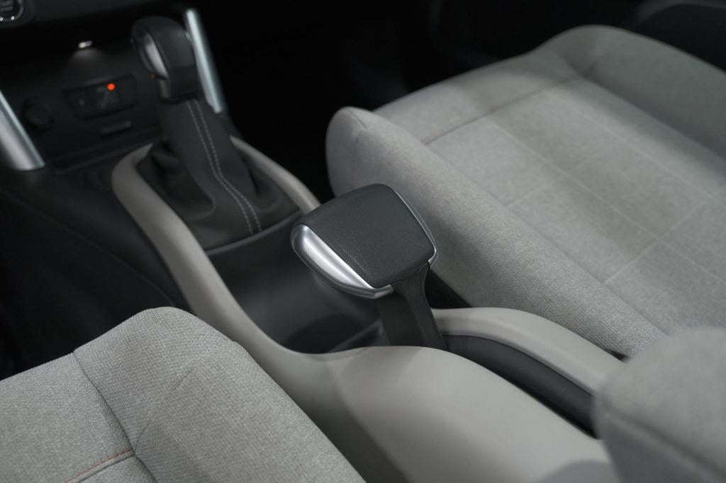 Citroen C3 Aircross puretech 130 eat6 s&s shine | panoramadak | allseason b