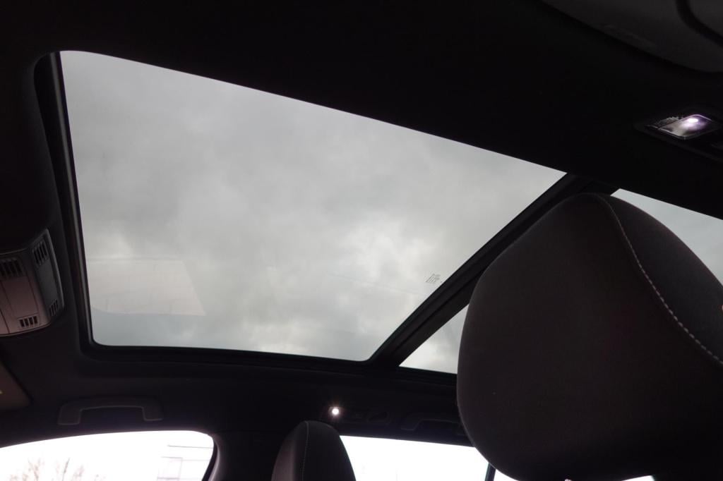 Volkswagen Golf 2.0 tsi r 4motion