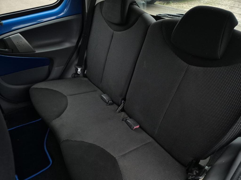 Toyota Aygo 1.0-12v comfort / origineel nl / 5-deurs / airco