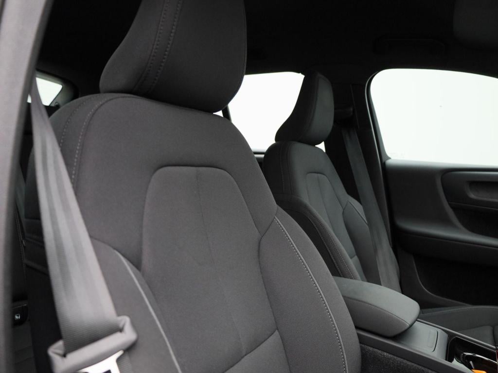 Volvo XC40 recharge core | google navigatie | apple carplay/ android auto |