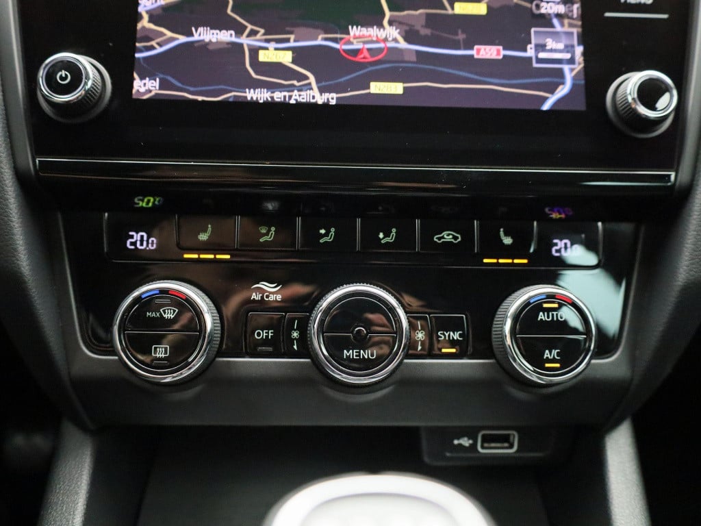 Skoda Octavia combi 1.0 tsi greentech ambition business | lmv | trekhaak | 