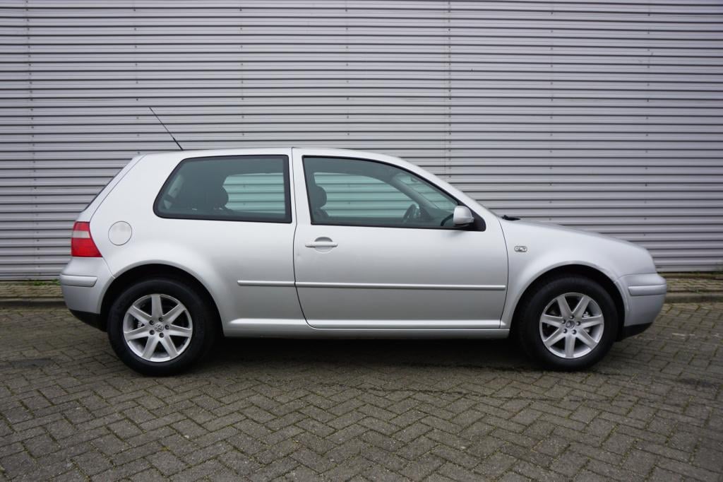 Volkswagen Golf 1.6-16v ocean airco / elektr. ramen / trekhaak / nap / apk 