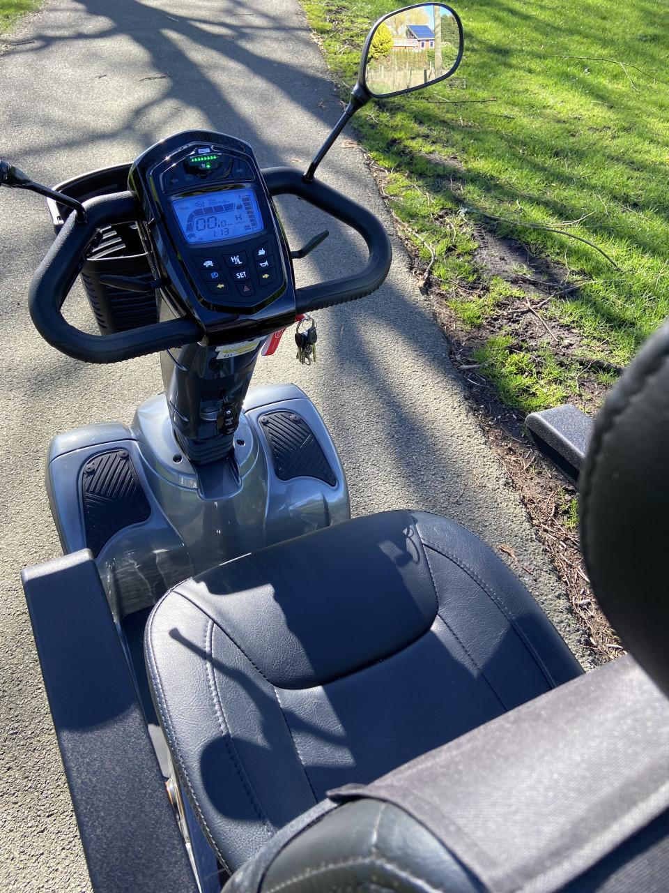 MANGO LEOPARD 4 LITHIUM V25082 RIJBEREIK 100-125KM