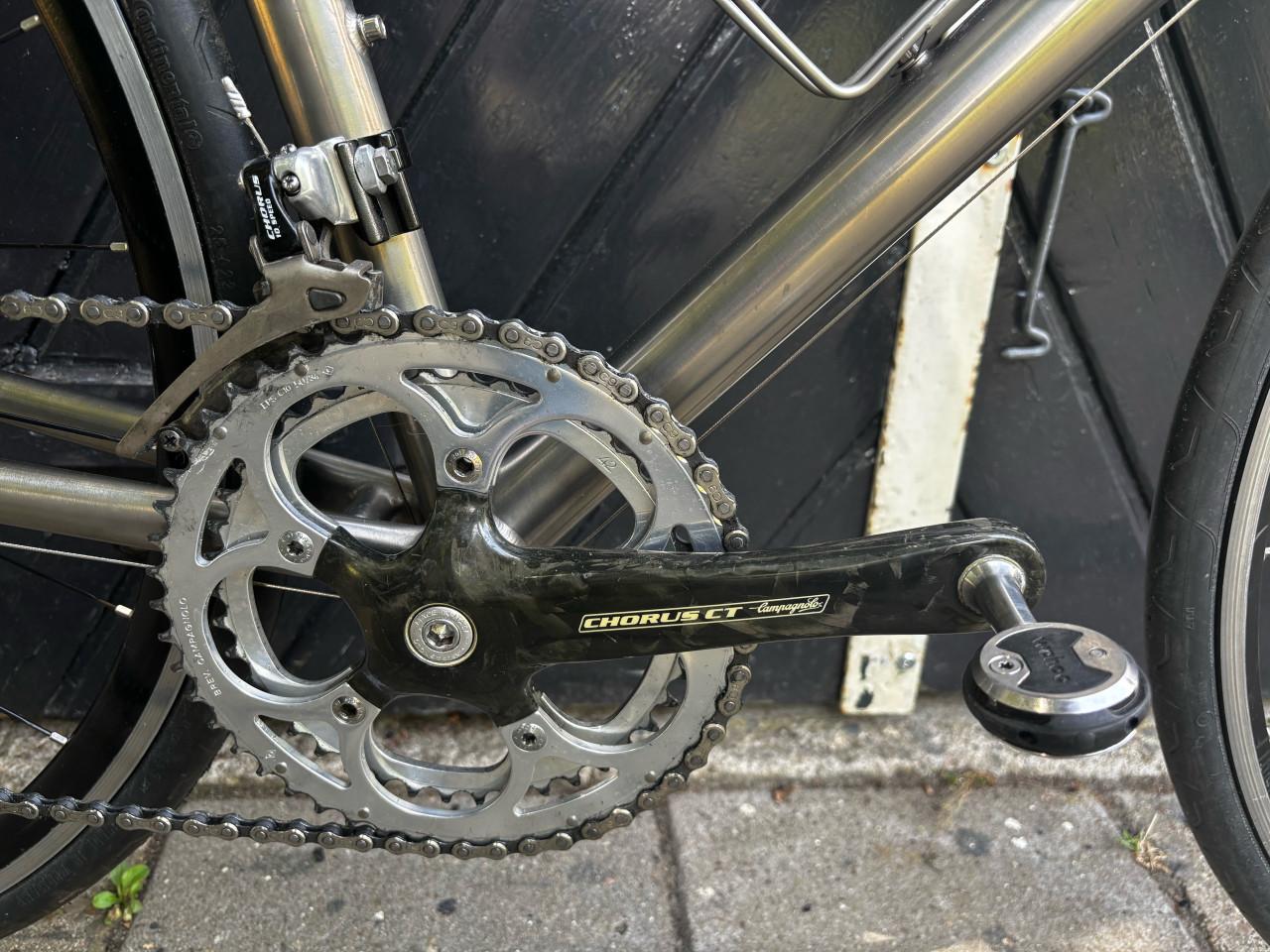 Titanium racefiets volledig Campagnolo