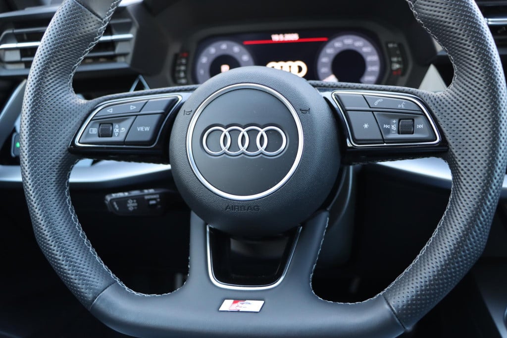 Audi A3 sportback 35 tfsi s edition 150pk s-tronic