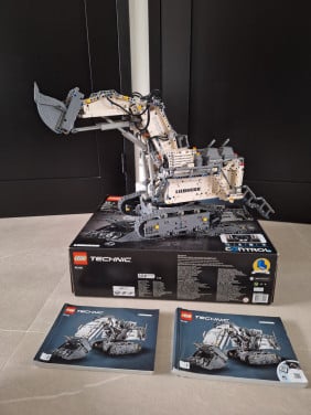 42100 lego graafmachine Liebherr R9800