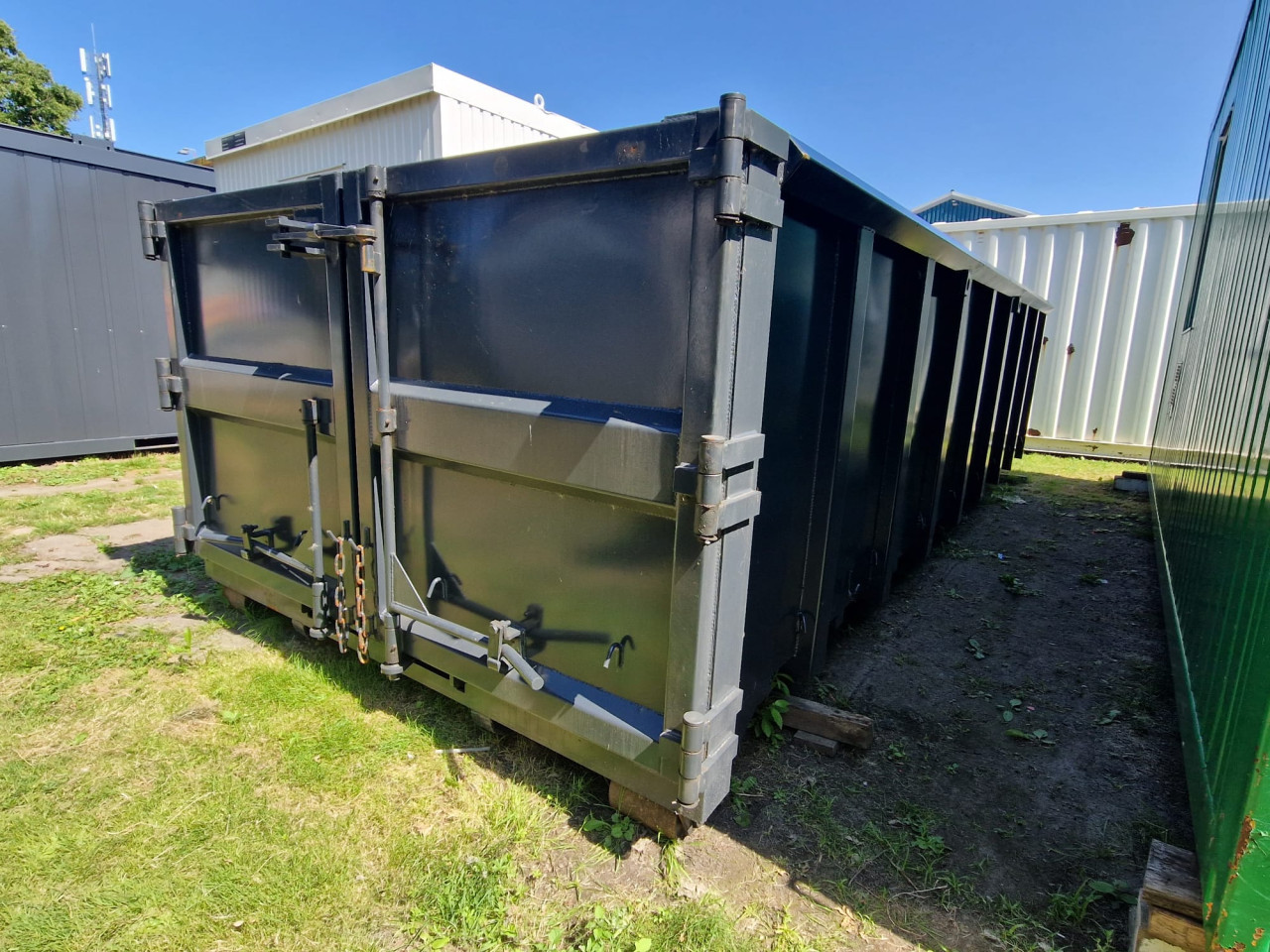 18m3 haakarm container / puinbak / afvalcontainers te koop