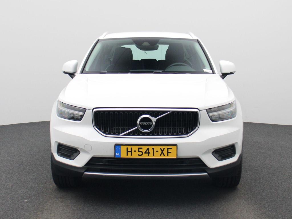 Volvo XC40 1.5 t5 recharge inscription expression | automaat | apple carpla