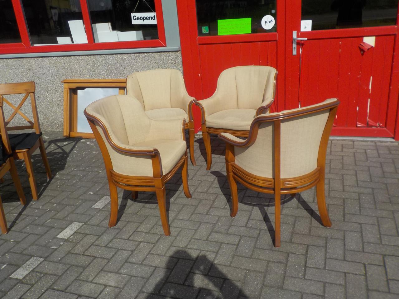 4 mooie kwaliteit armleunig fauteuil in zeer goede staat