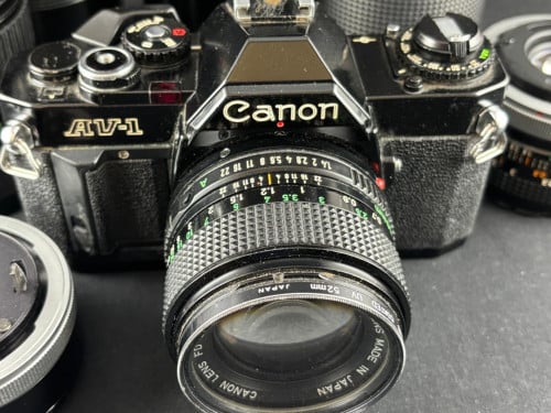 Canon AV-1