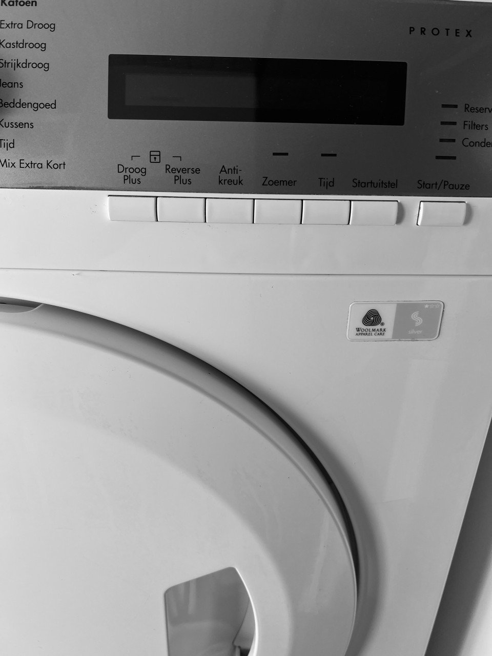 AEG warmtepompdroger 7 kg A+ weinig gebruikt. Schoon en fris