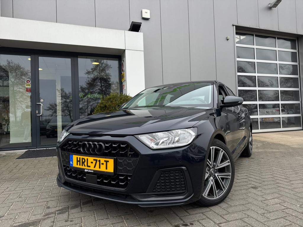 Audi A1 Sportback 35 tfsi 1.5 * 150pk! * navigatie * cruise control *stoelv