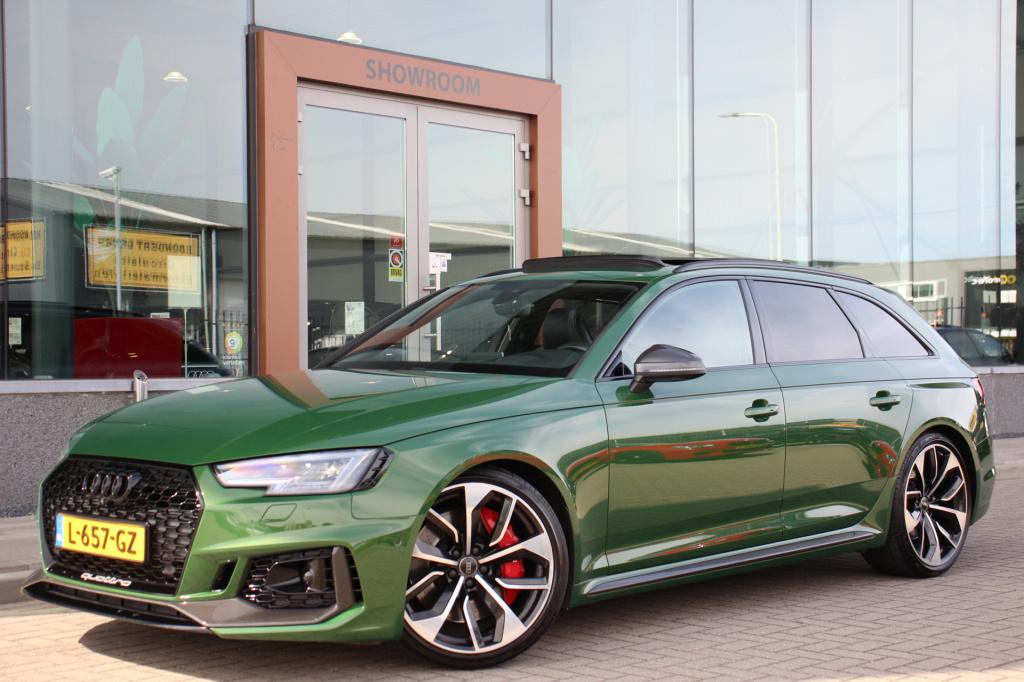 Audi Rs4 a4 avant 2.9 tfsi quattro pro line plus | pano | carbon | massage 