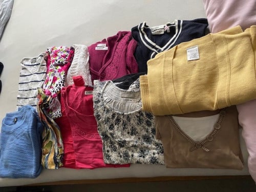 Pakket nette dameskleding 40/42 (sommige merk,sommige nieuw) 40 stuks