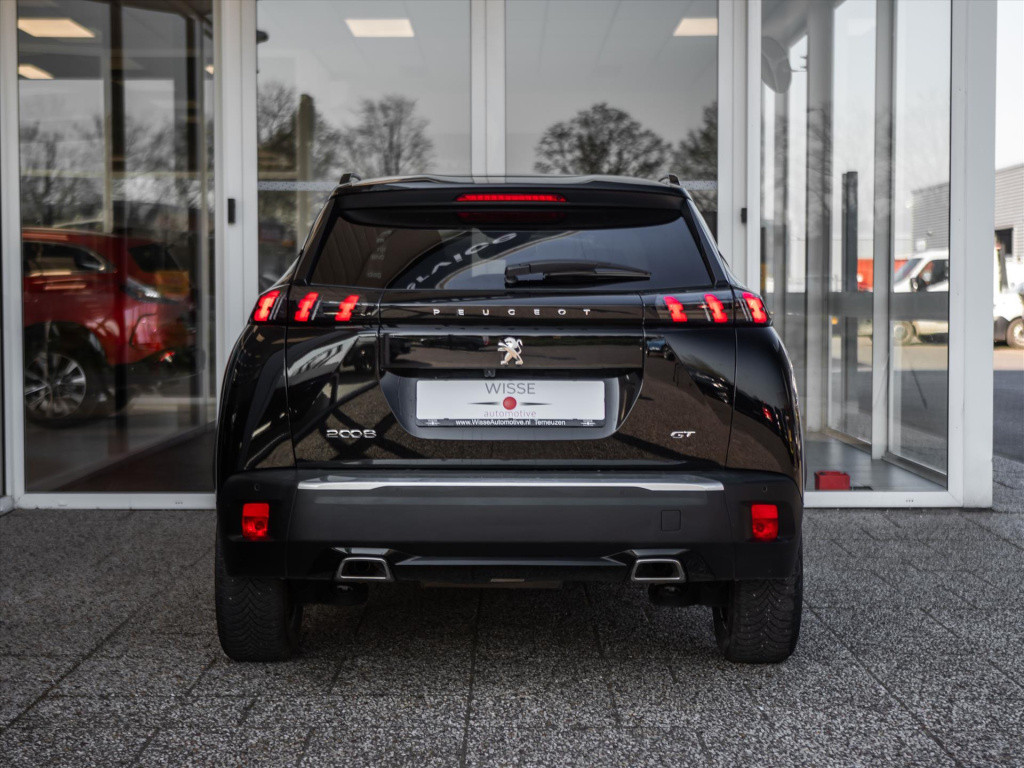 Peugeot 2008 1.2 puretech 130pk eat8