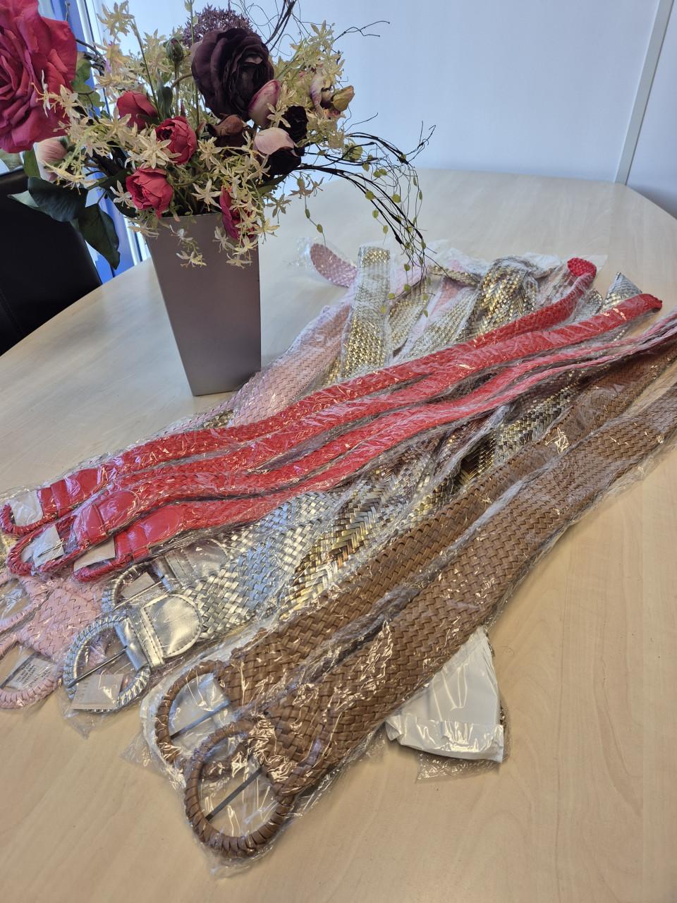 Partij van 20 gevlochten riemen - nieuw