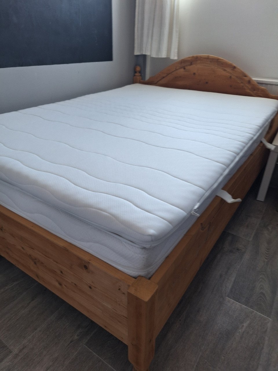Grenen Bed 140x200 met Matras & Topper