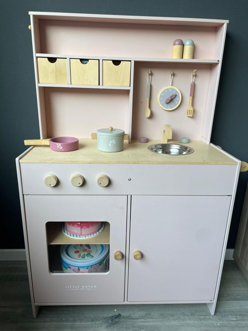 Little Dutch speelkeukentje!