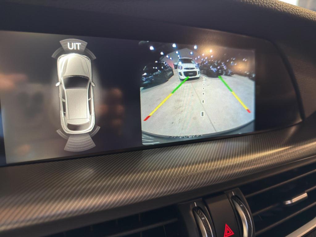 Alfa Romeo Stelvio 2.0 t awd super | 20" | camera | leder / sportstoelen | 