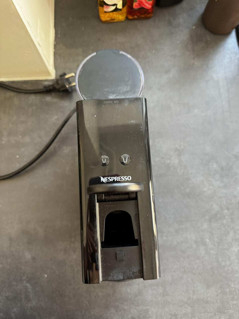 Nespresso koffiezetapparaat
