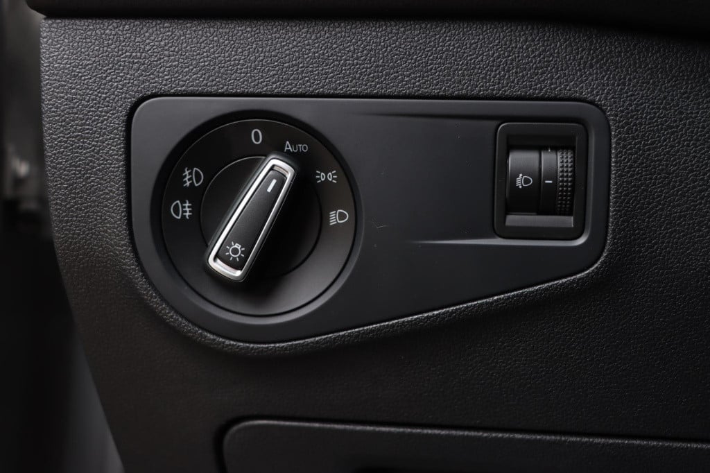 Volkswagen Tiguan 1.4 tsi connected series