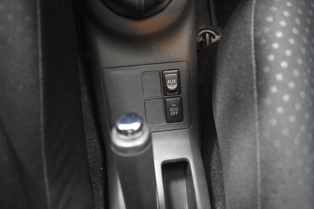 Toyota Yaris 1.3 vvti dynamic