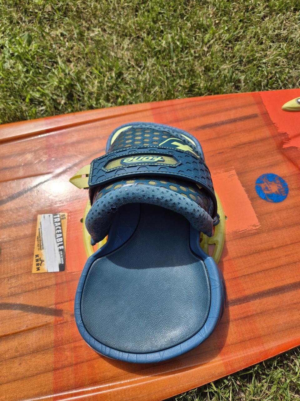 F-one Traxe lite tech kiteboard
