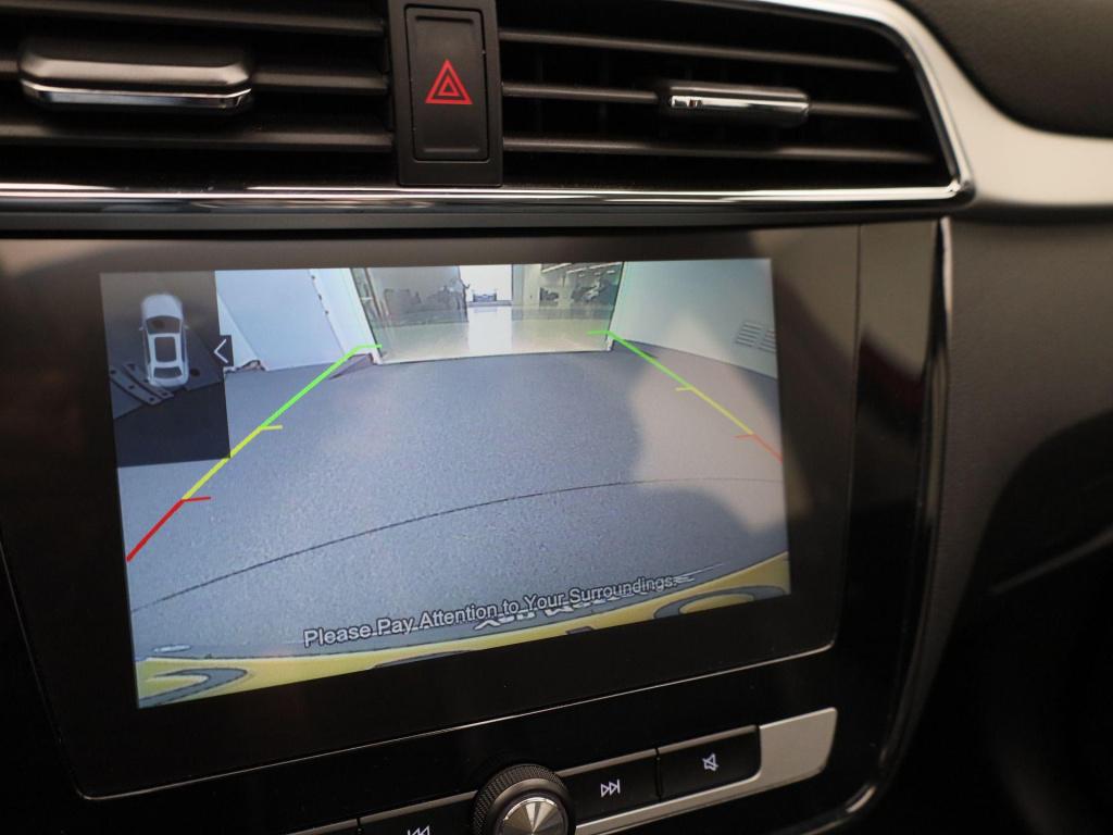 MG Zs Ev mg luxury 45 kwh | automaat | panoramadak | leder | navigatie | ai