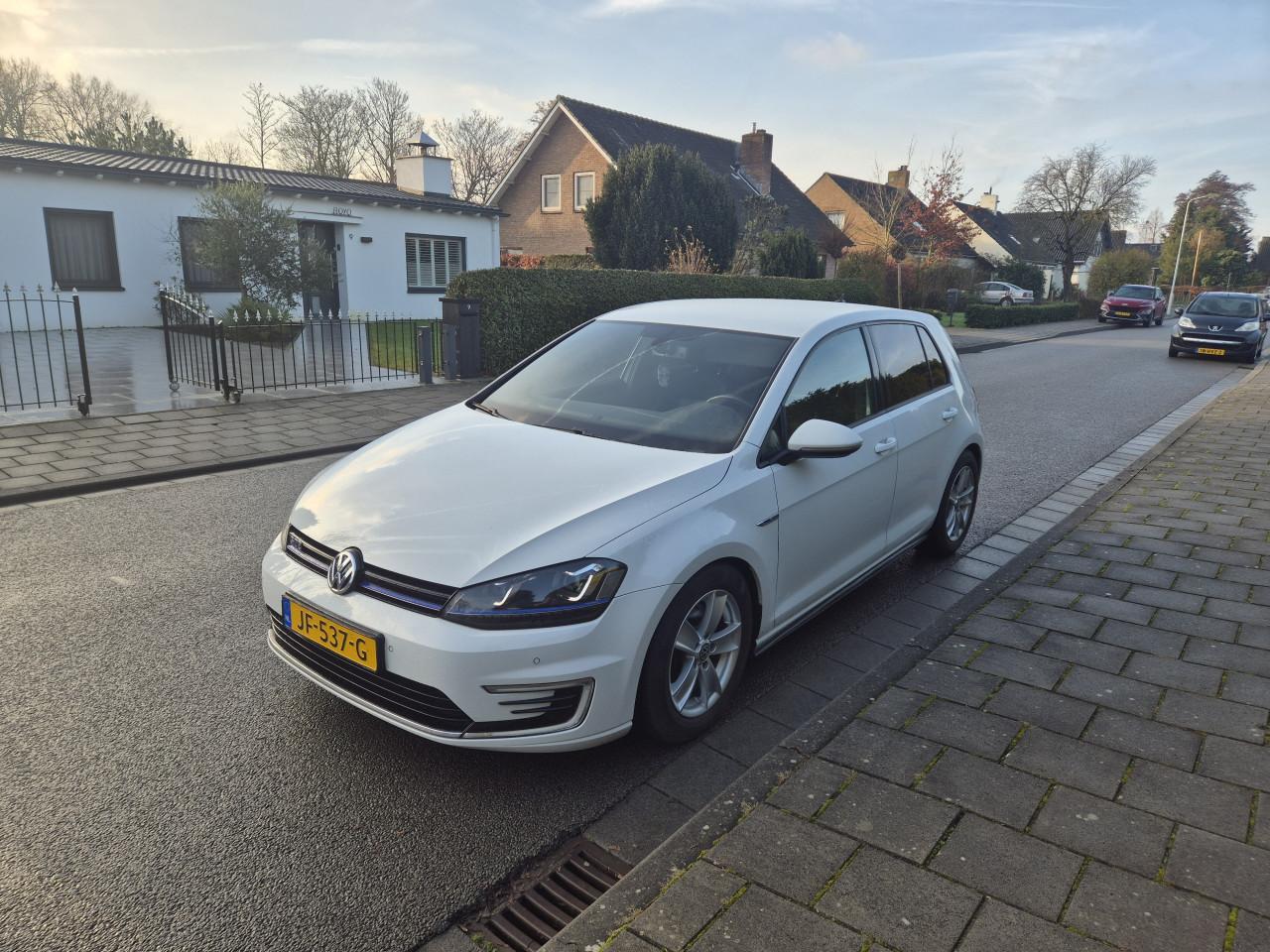 Hele nette golf 7 gte 2016 met nap!
