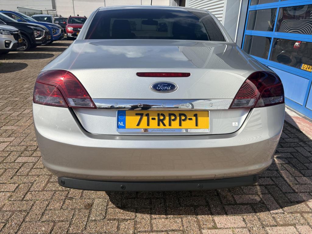 Ford Focus coupé-cabriolet 1.6 cool & sound