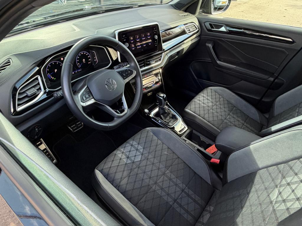 Volkswagen T-roc 1.5 tsi 150pk dsg r-line | camera | keyless | elek. achter