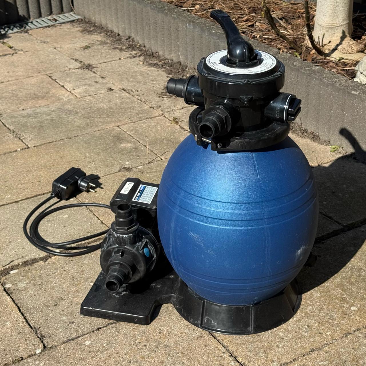 Bestway opbouwzwembad 2 x 3m met Waterland zandfilterpomp en zonnepaneel