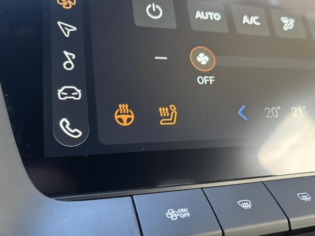 MG ZS mg hybrid+ 1.5 hybrid+ luxury