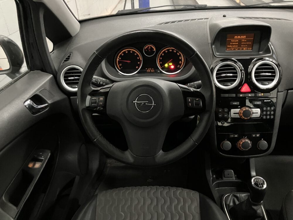 Opel Corsa 1.4 Turbo Cosmo