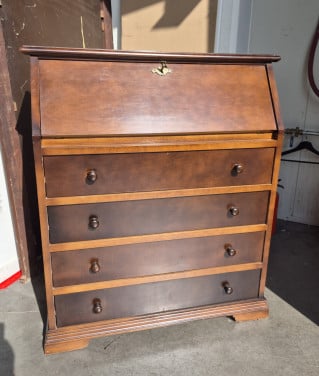 Secretaire