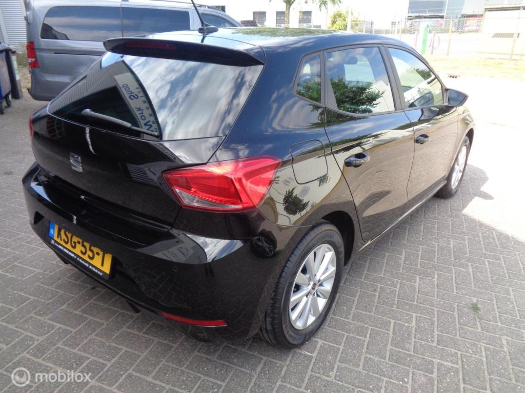 Seat Ibiza 1.0 mpi style/airco ecc/led/lm velgen/pdc/apple carplay/full lin