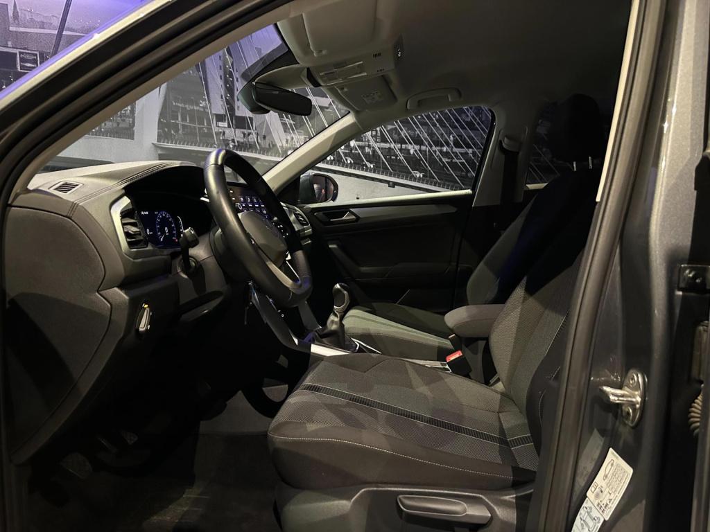 Volkswagen T-roc 1.0 tsi life *acc*17inch*privacy glass*led*appconnect*priv