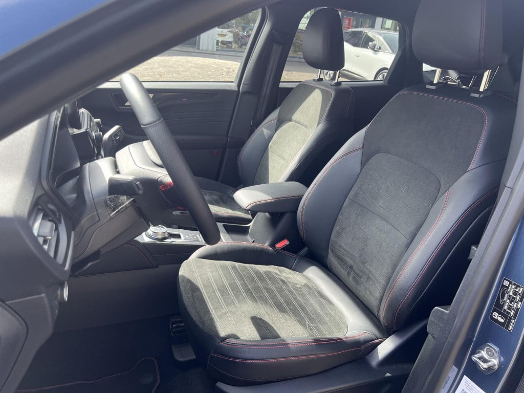 Ford Kuga 2.5 phev st-line x