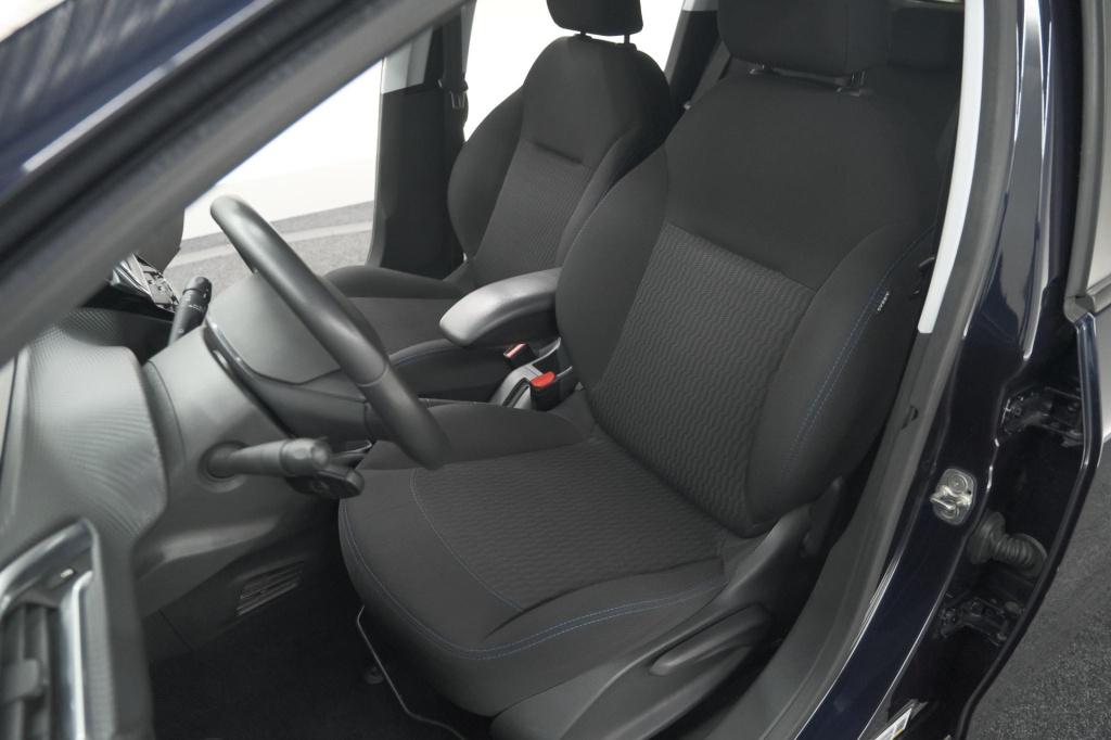 Peugeot 208 puretech 82 signature | apple carplay | parkeersensoren | navig