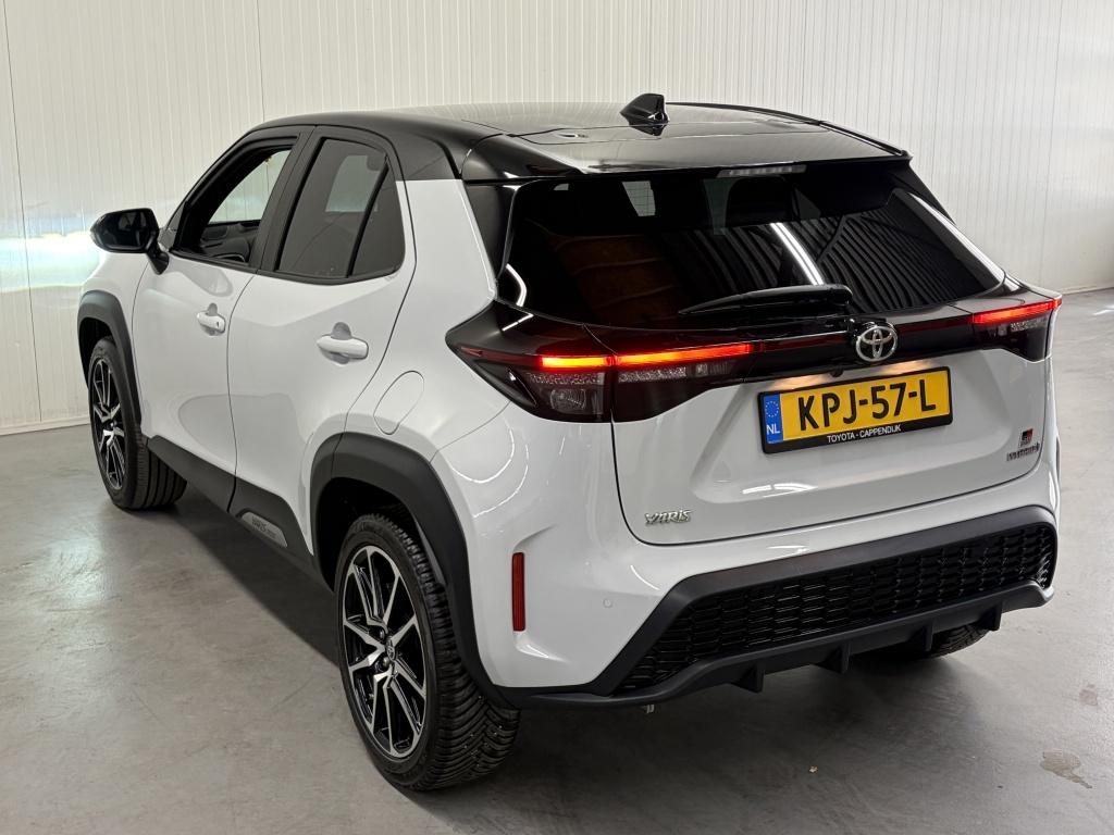 Toyota Yaris Cross 1.5 hybrid gr sport| jbl| stoelverw.| carplay| a.camera|