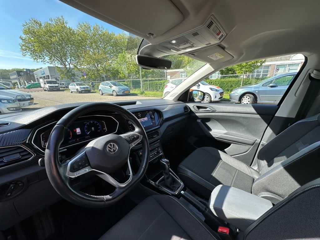 Volkswagen T-cross 1.0 tsi style 116pk led virtual cockpit camera 18'' lm v