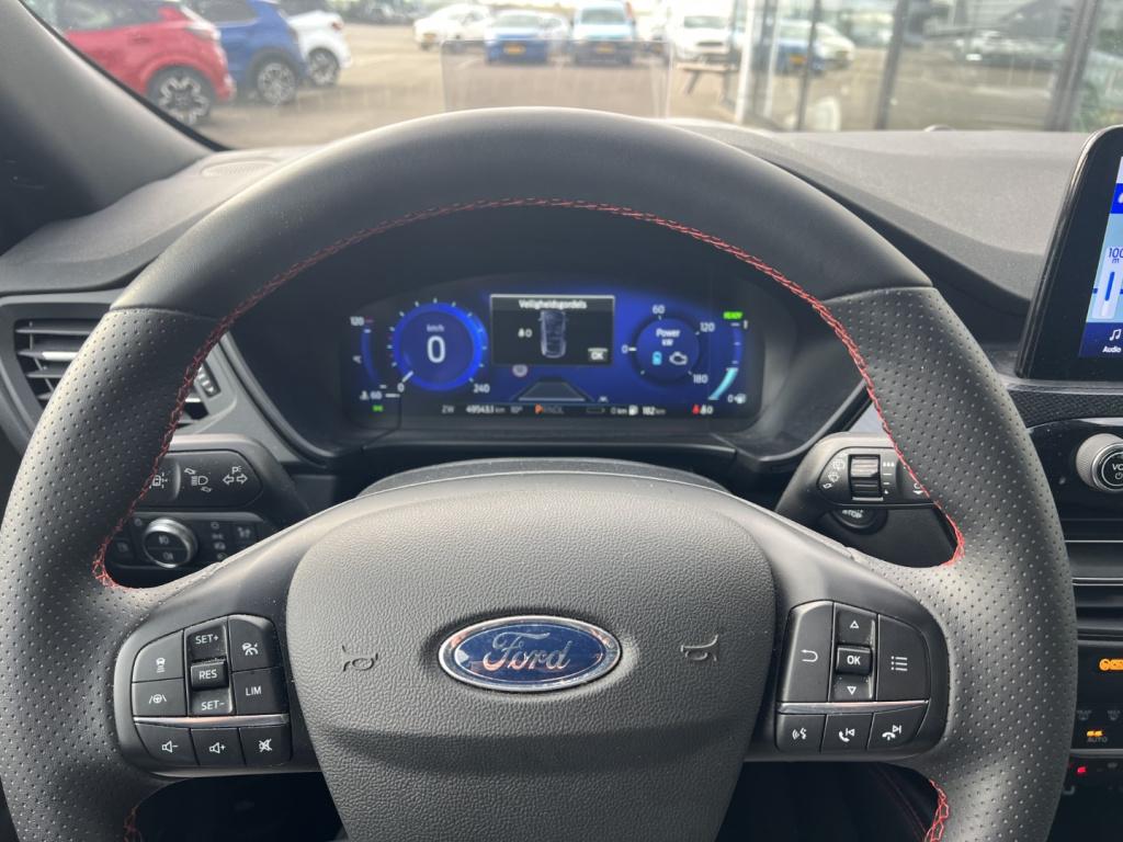 Ford Kuga 2.5 phev e-cvt 225pk st-line , trekhaak , adaptive cc , winterpac