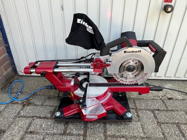 Trek-,kap-en verstekzaag Einhell TE-SM 2534 Dual 250 mm 30 mm 1800 W