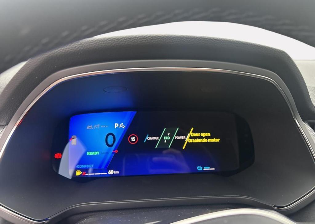 Renault Symbioz 1.8 e-tech full hybrid 160 techno - demo