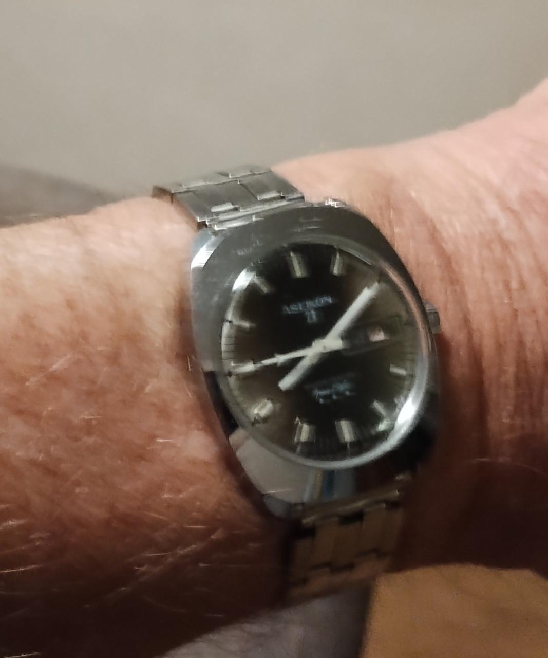 Verzamel  Vintage  A Seikon 23 herenhorloge.