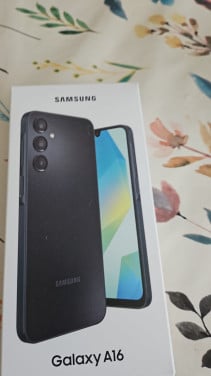 Samsung A16 zwart nieuw
