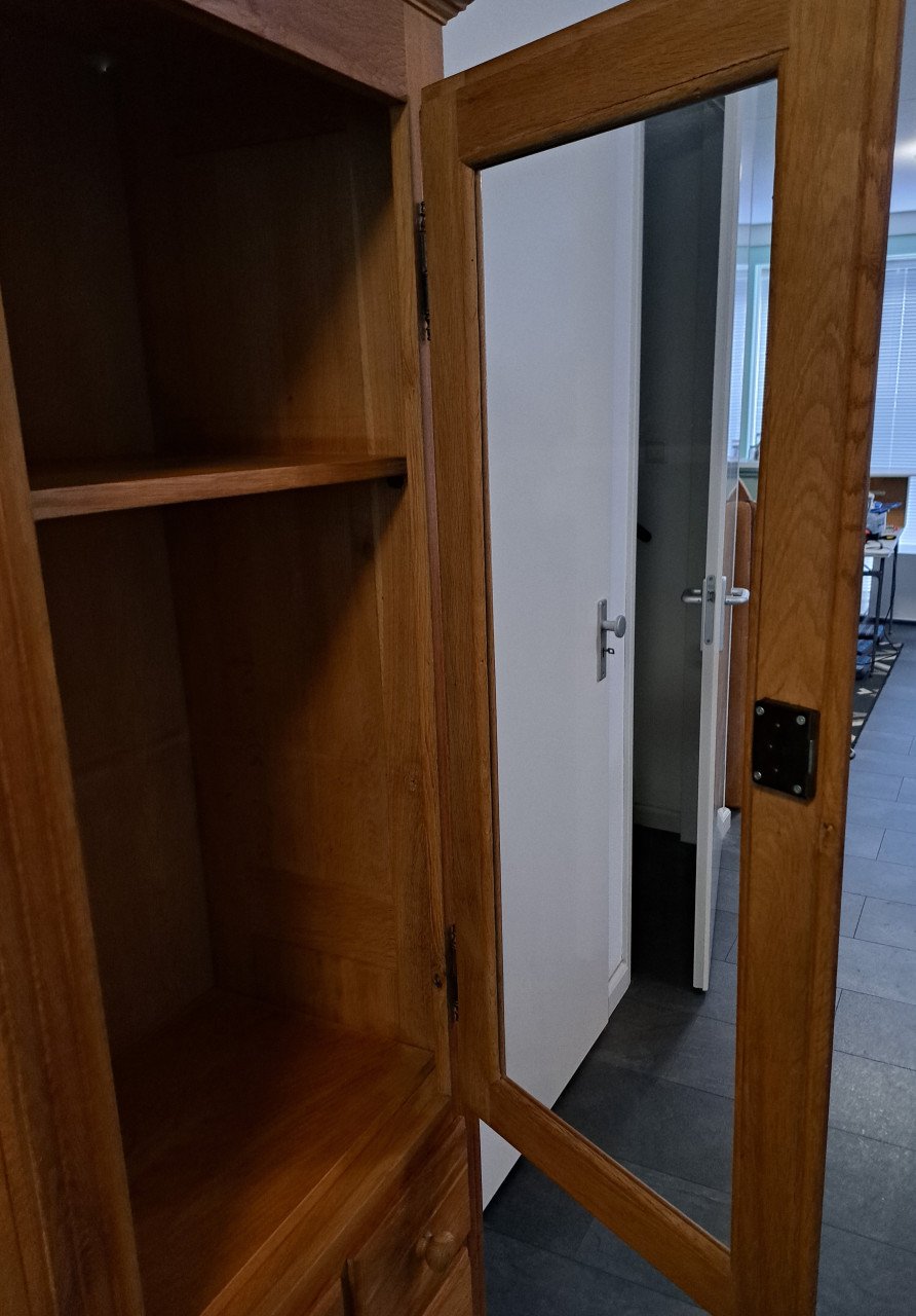 🌞 Mooie oude massief eiken hoge kast met vitrinegedeelte en 5 laden 🌞