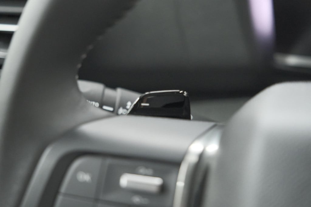 Citroen C4 puretech 130 eat8 feel edition | camera | apple carplay | parkee