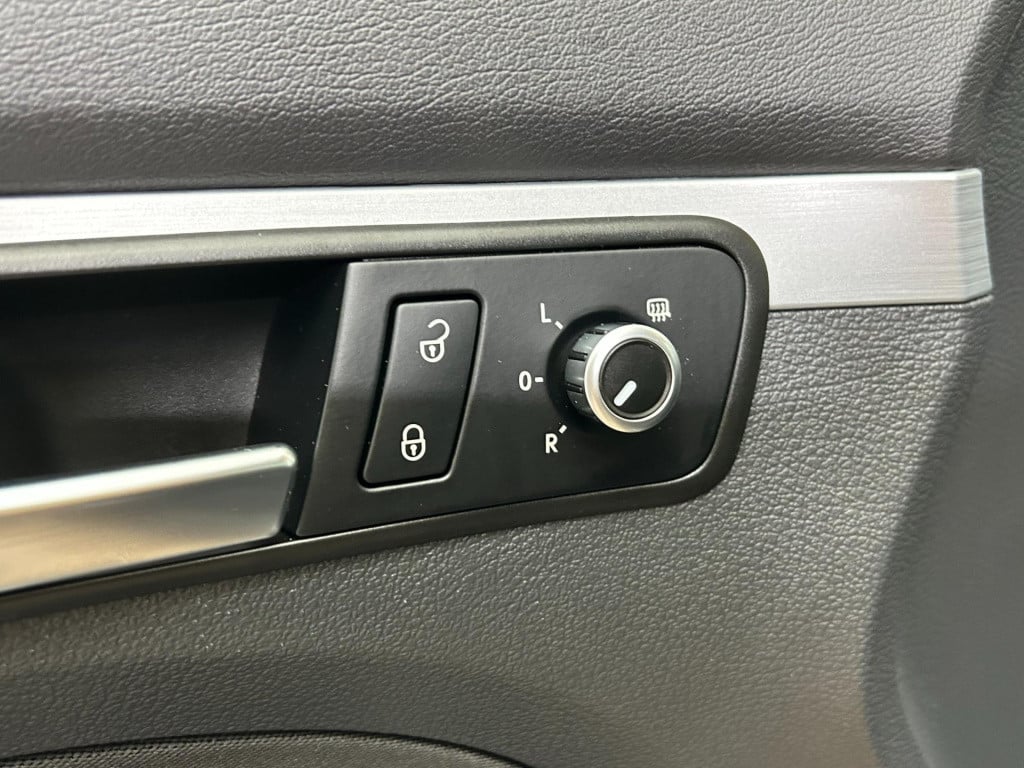 Volkswagen Touran occasion | airco | tweedehands volkswagen | stoelverwarmi